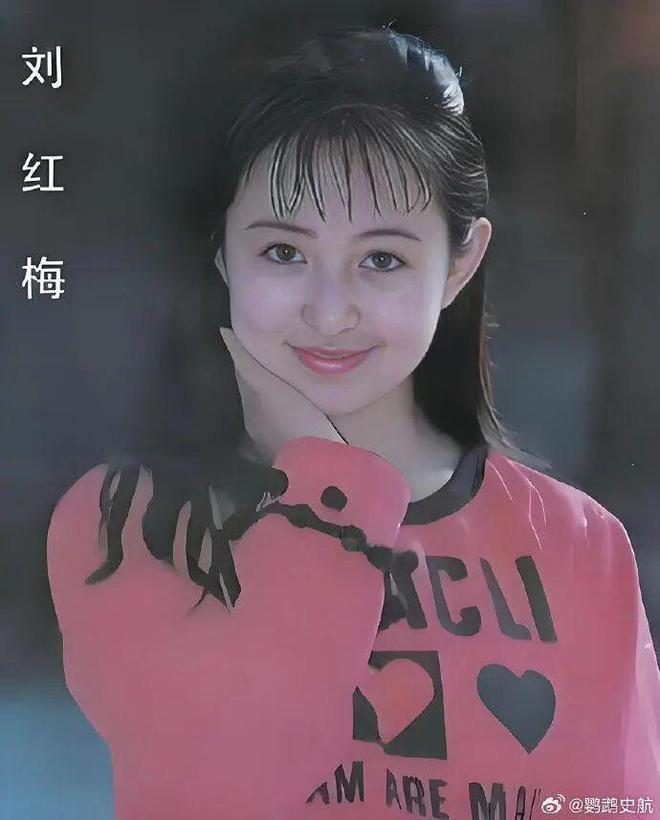 小仙女吐槽：传统养家男越来越少了，社交平台上越来越多的精致利己男了！