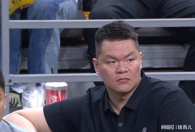 携手职业力量，Wilson Defyer带来「旋转球拍」的进攻美学
