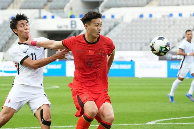 记录报:本菲卡准备2500万欧报价帕利尼亚,也考虑先租后买