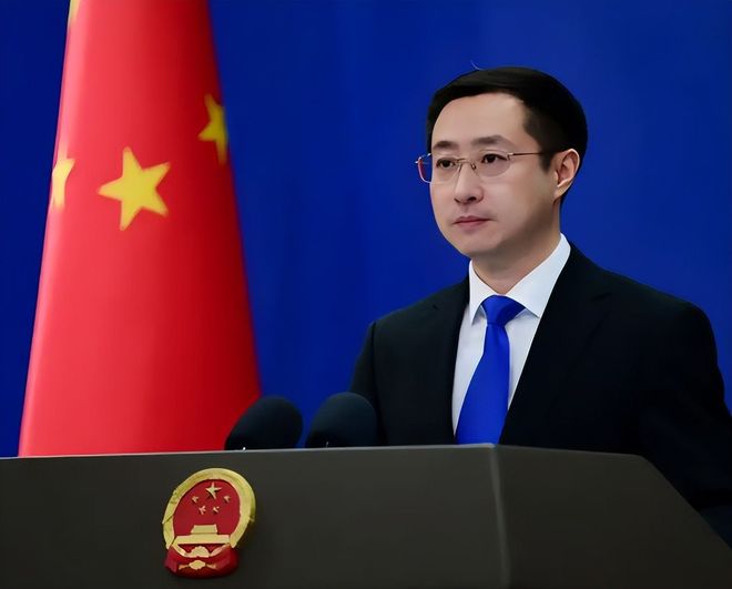 阿根廷加时3比1淘汰瑞士：阿尔瓦雷斯世界波送卫冕冠军挺进四强