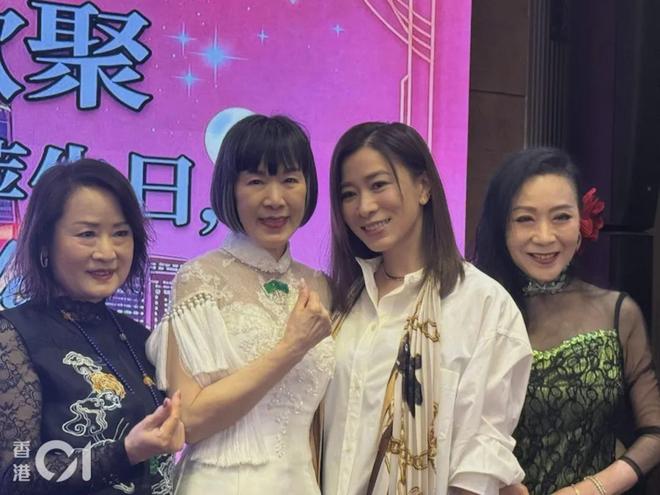 南海彻底崩盘！菲军持械开火碰瓷，中方下绝杀通牒：逾期直接清场