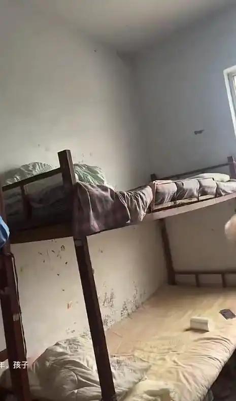 对外重拳出击对内和稀泥！国内媒体双标明显，早失去说真话的勇气