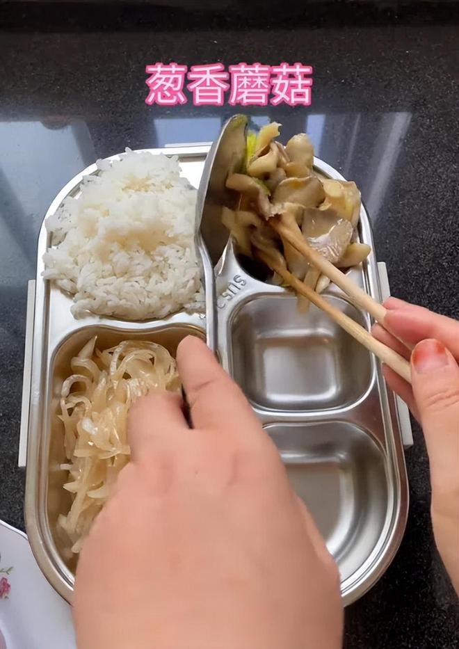 赛前嘴仗打响！日本前锋轻视内马尔，巴西队长霸气回怼暗藏杀招