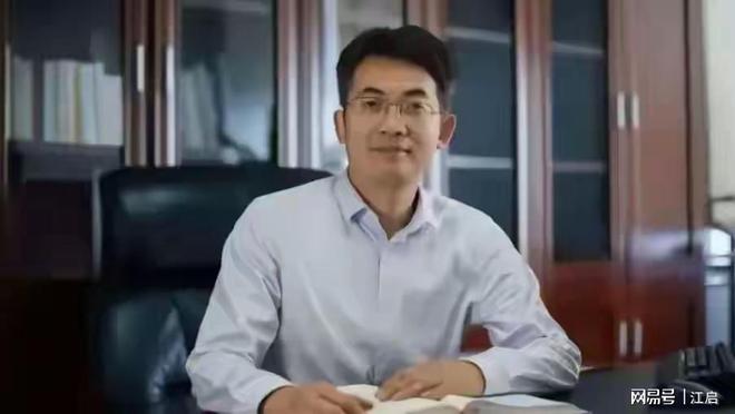 38岁后才发现：当初花重金买的东西，全都沦为了“时代的眼泪”