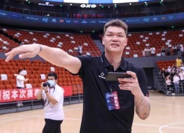 王欣瑜遇挑战过关成首位晋级中国球员,次轮战本西奇被称绝对硬仗