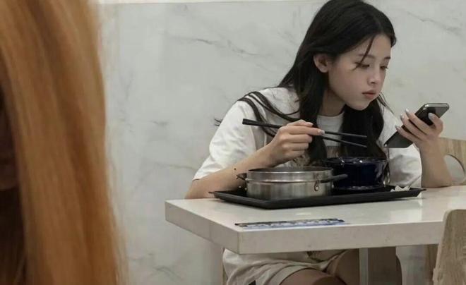 郭涵煜组合获得温网女双冠军