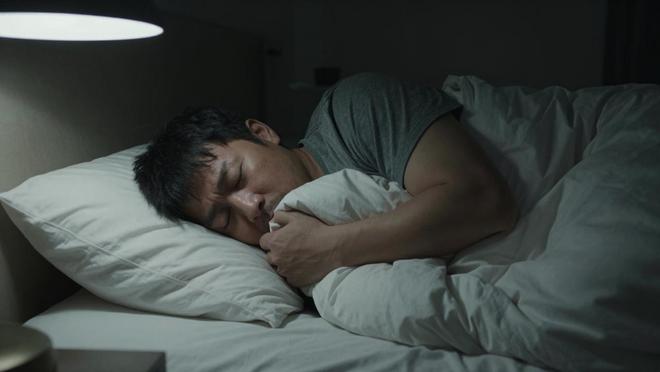 中国男篮结束热身赛,两人必须淘汰,球迷呼吁徐杰回归打河村勇辉