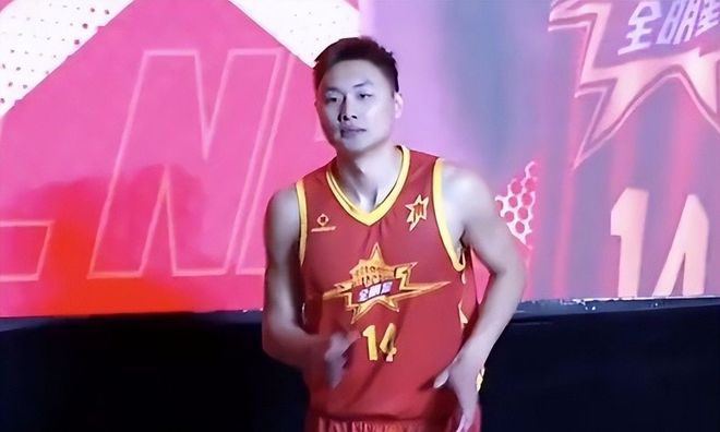 皮尔斯建言图赫尔：有伤在身，赖斯该歇一场了