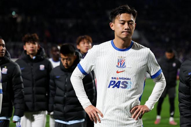 记录报:本菲卡准备2500万欧报价帕利尼亚,也考虑先租后买