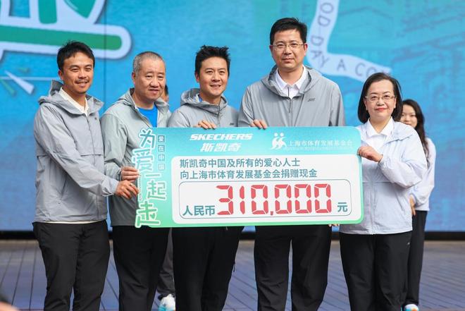 法网场边物成隐形杀手令球员不满,紫薇法网迎来近八年夺冠良机?