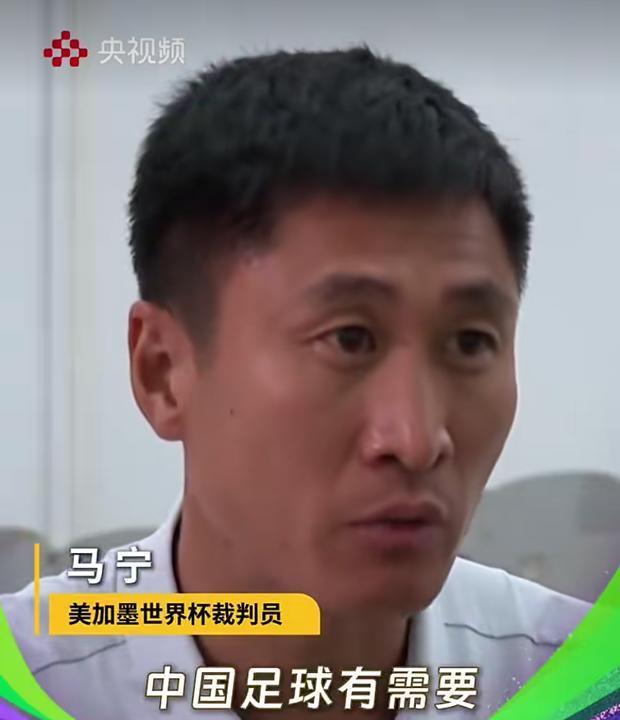 中国“90后”数学家王虹获菲尔兹奖,母校老师:她13岁就跳级上高中,16岁上北大,数学思维很好