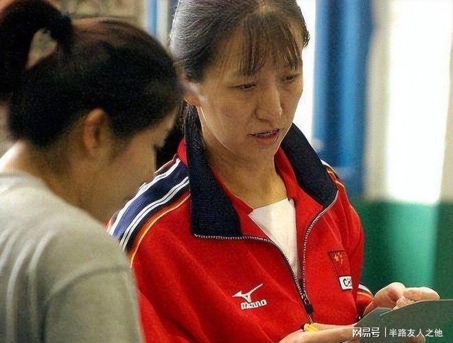 西蒙斯布朗成76人隐形优势